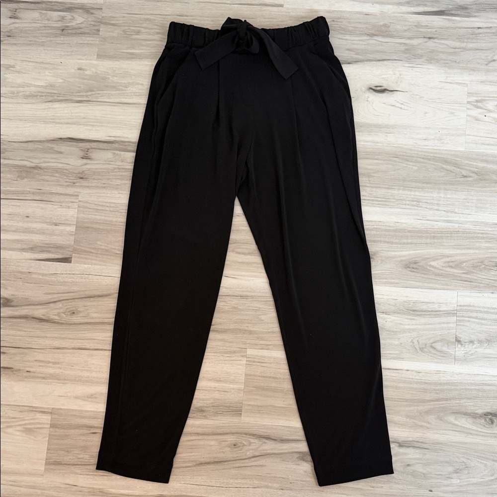 EXPRESS Women's Black Tie-Waist Pants size XS